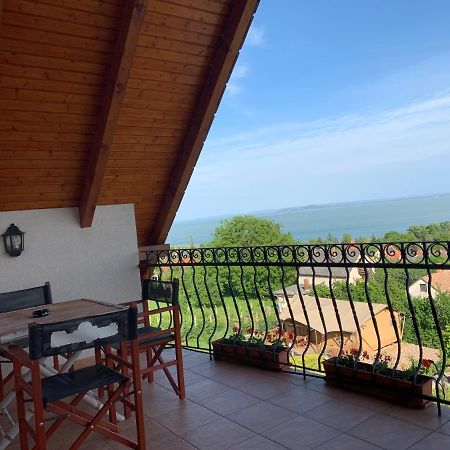 Holidaysport Haus Balatongyörök Esterno foto