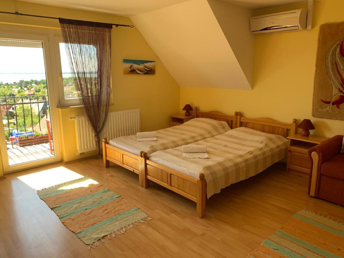 Holidaysport Haus Balatongyörök Esterno foto