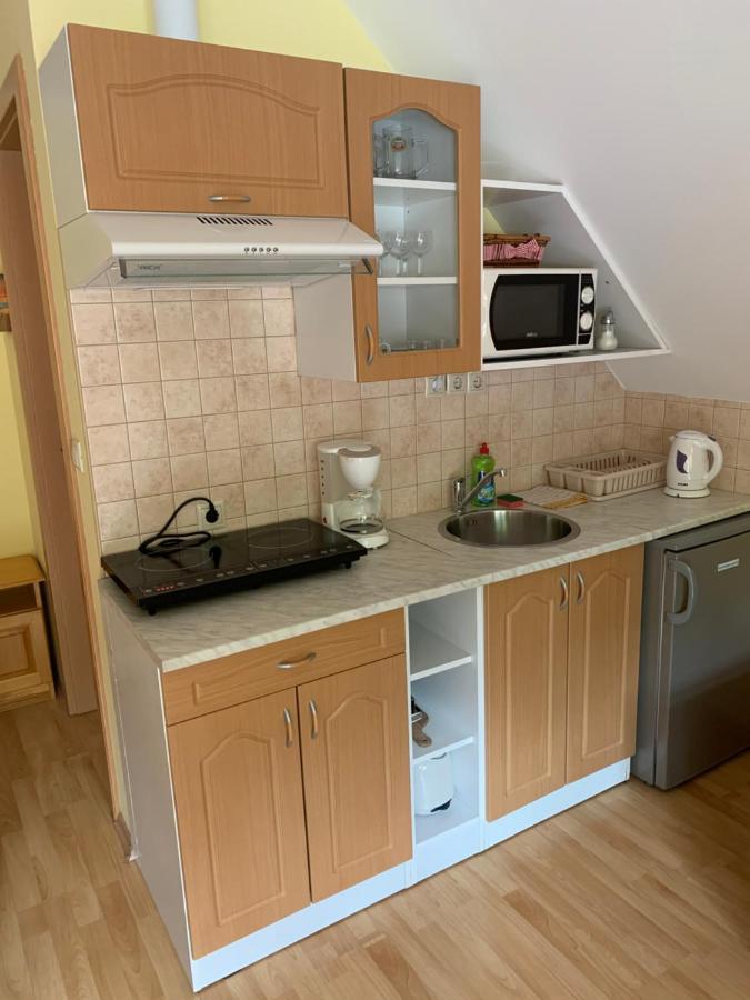 Holidaysport Haus Balatongyörök Esterno foto