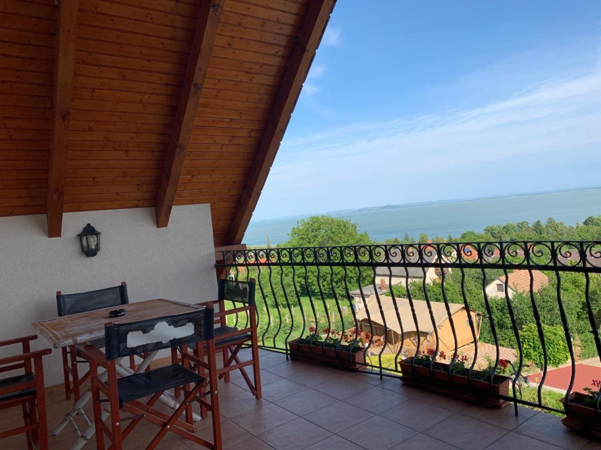 Holidaysport Haus Balatongyörök Esterno foto